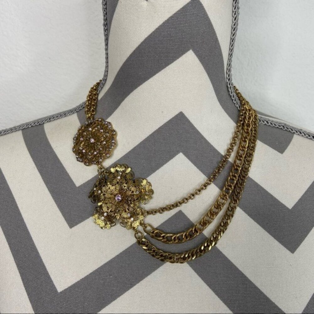 Floral Gold Tone Metal With Purple Rhinestones Necklace